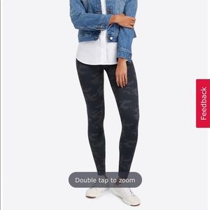 Spank Look at Me Now Seamless Leggings/Black Camo